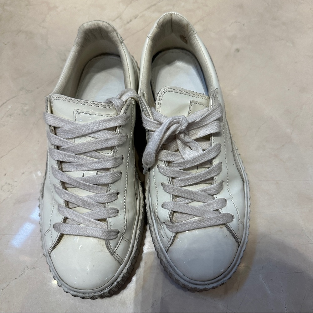 Puma Maze Leather Sneakers.